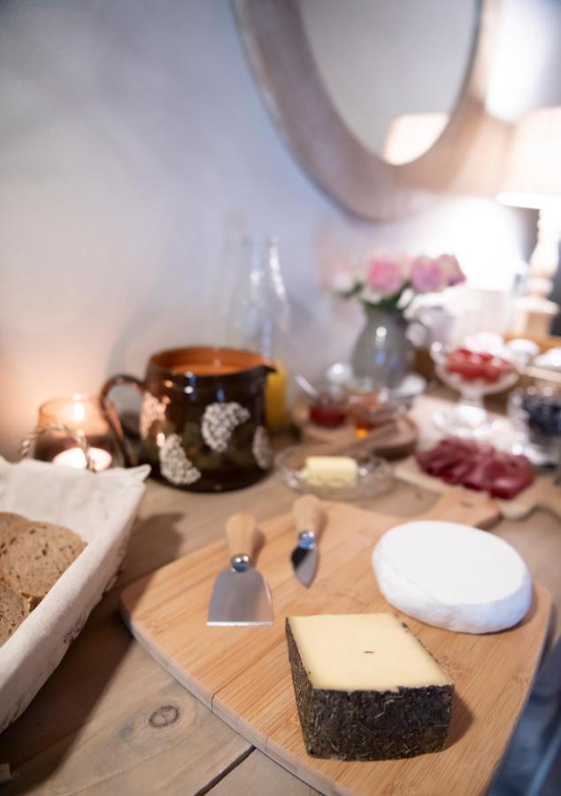 Casa Pasch - Boutique Bed And Breakfast In Cumpadials Sumvitg Eksteriør billede